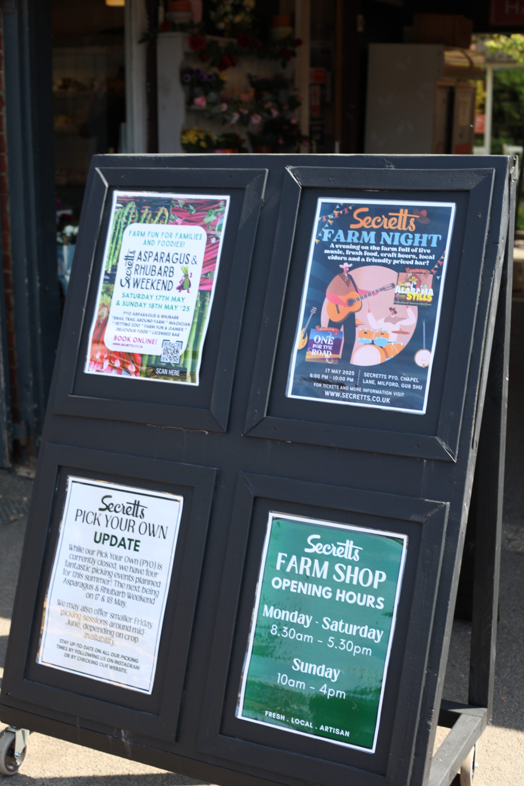 Asparagus and Rhubarb weekend at Secrett’s Farm Shop